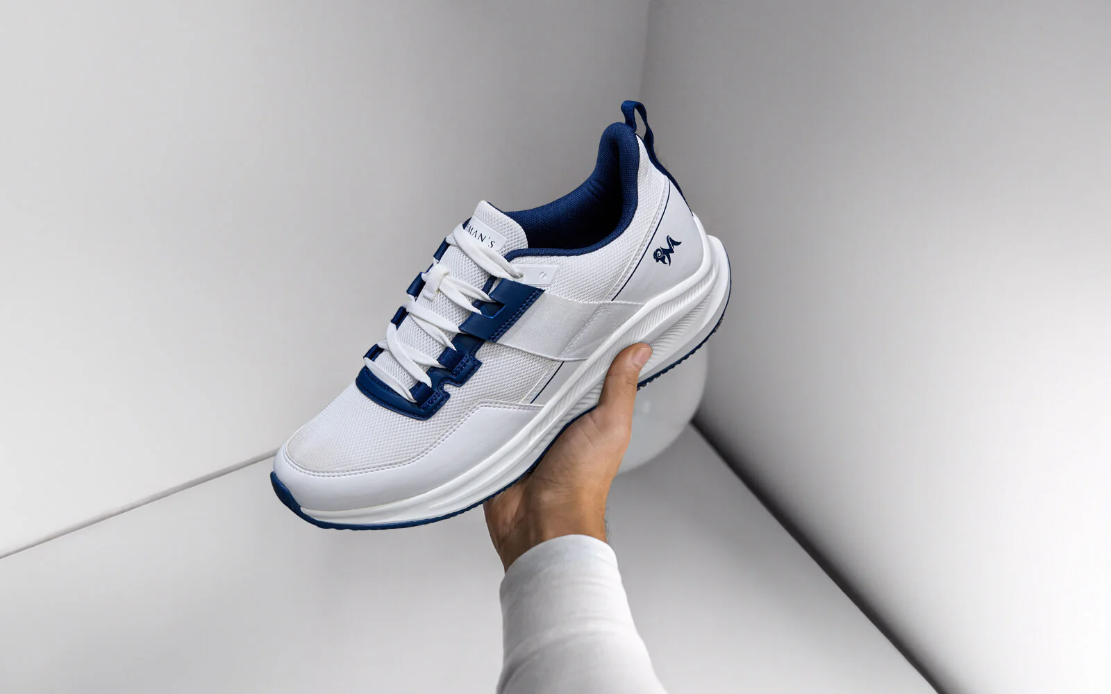 The Exuberants : White-Blue - Image 2