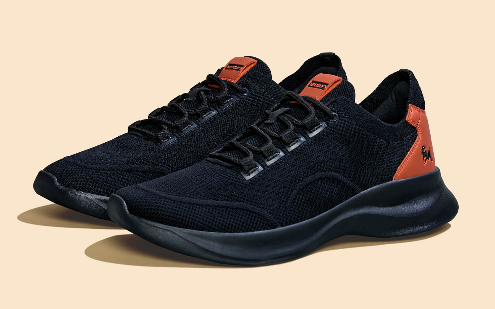 The Knit Strides : Black - Image 7