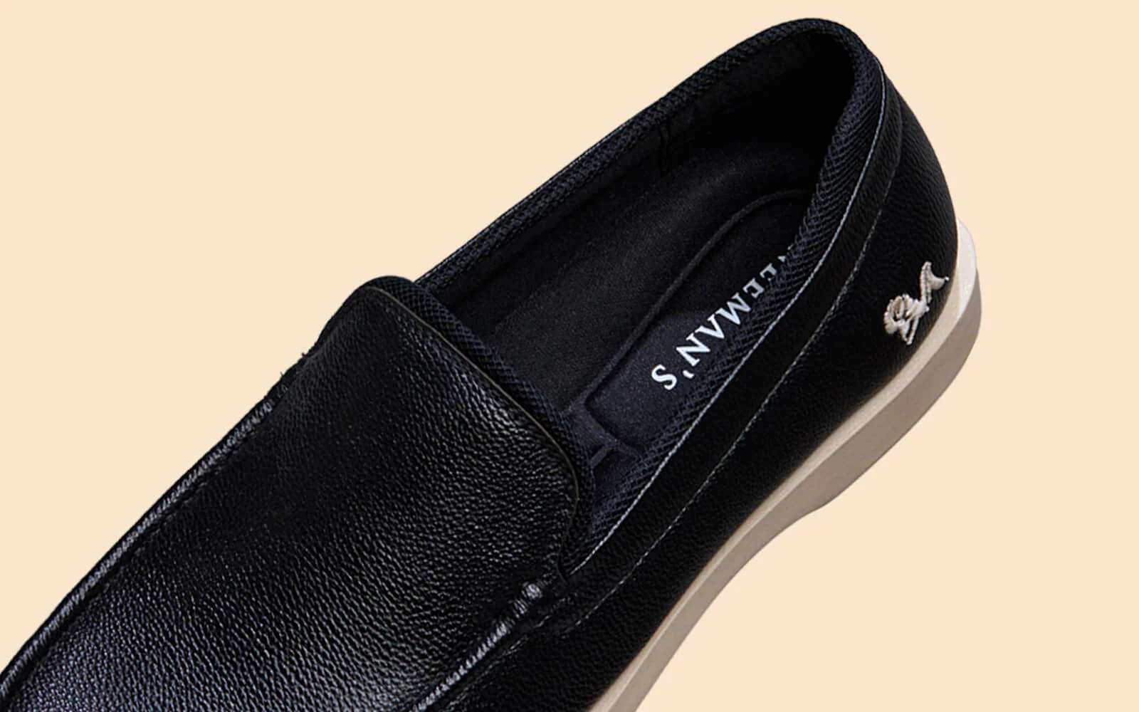 The Luxe Loafers : Black - Image 8