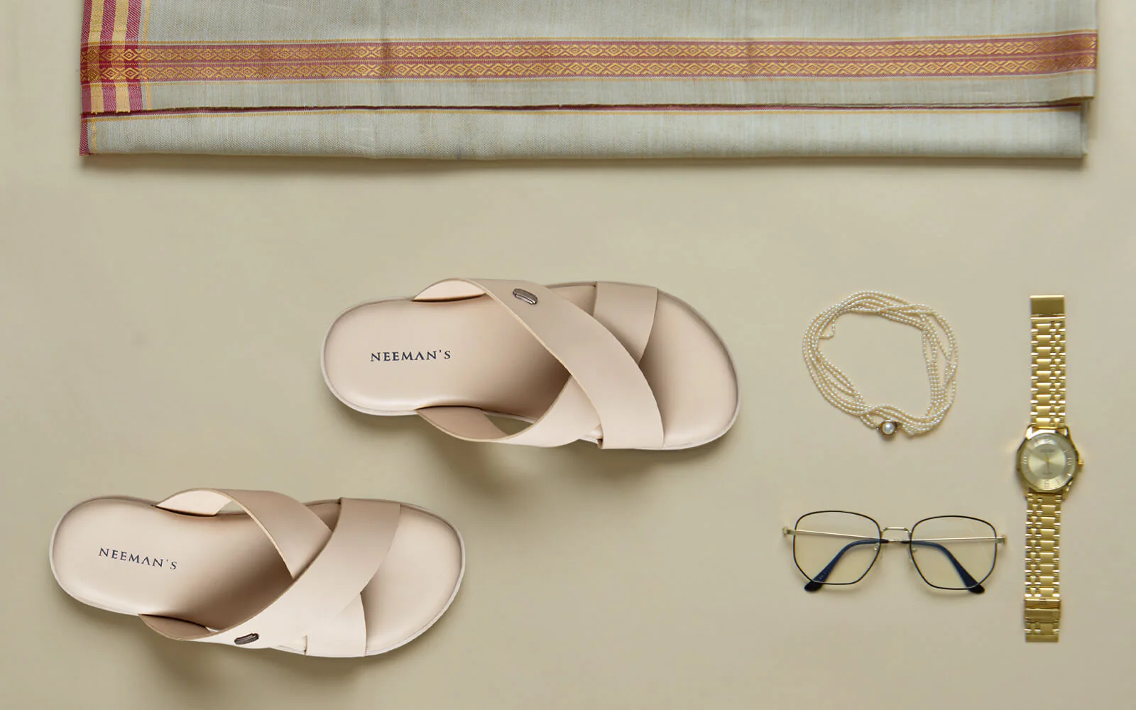 The Minimals : Beige - Image 3