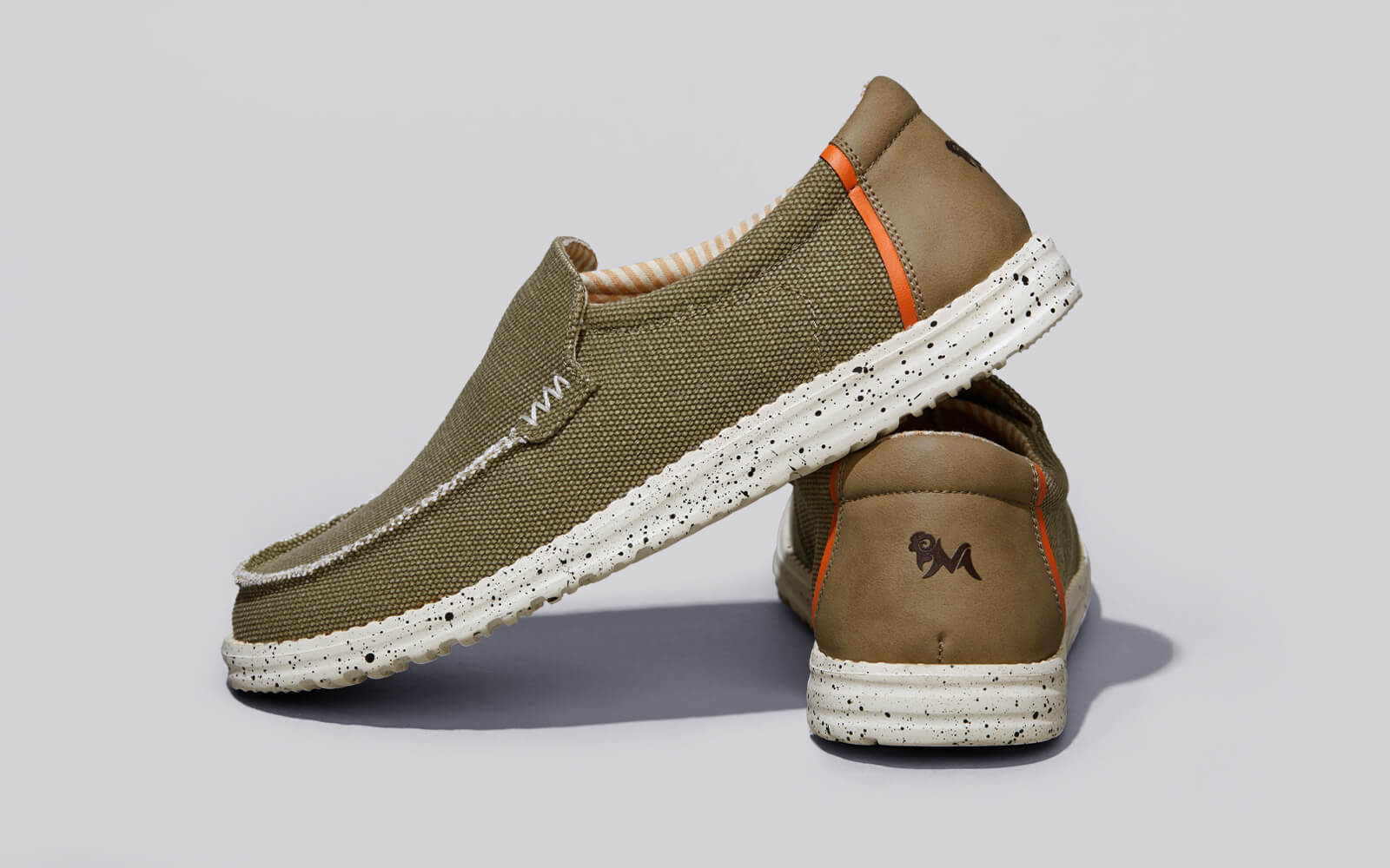 The Wanderers Slip Ons : Olive - Image 6