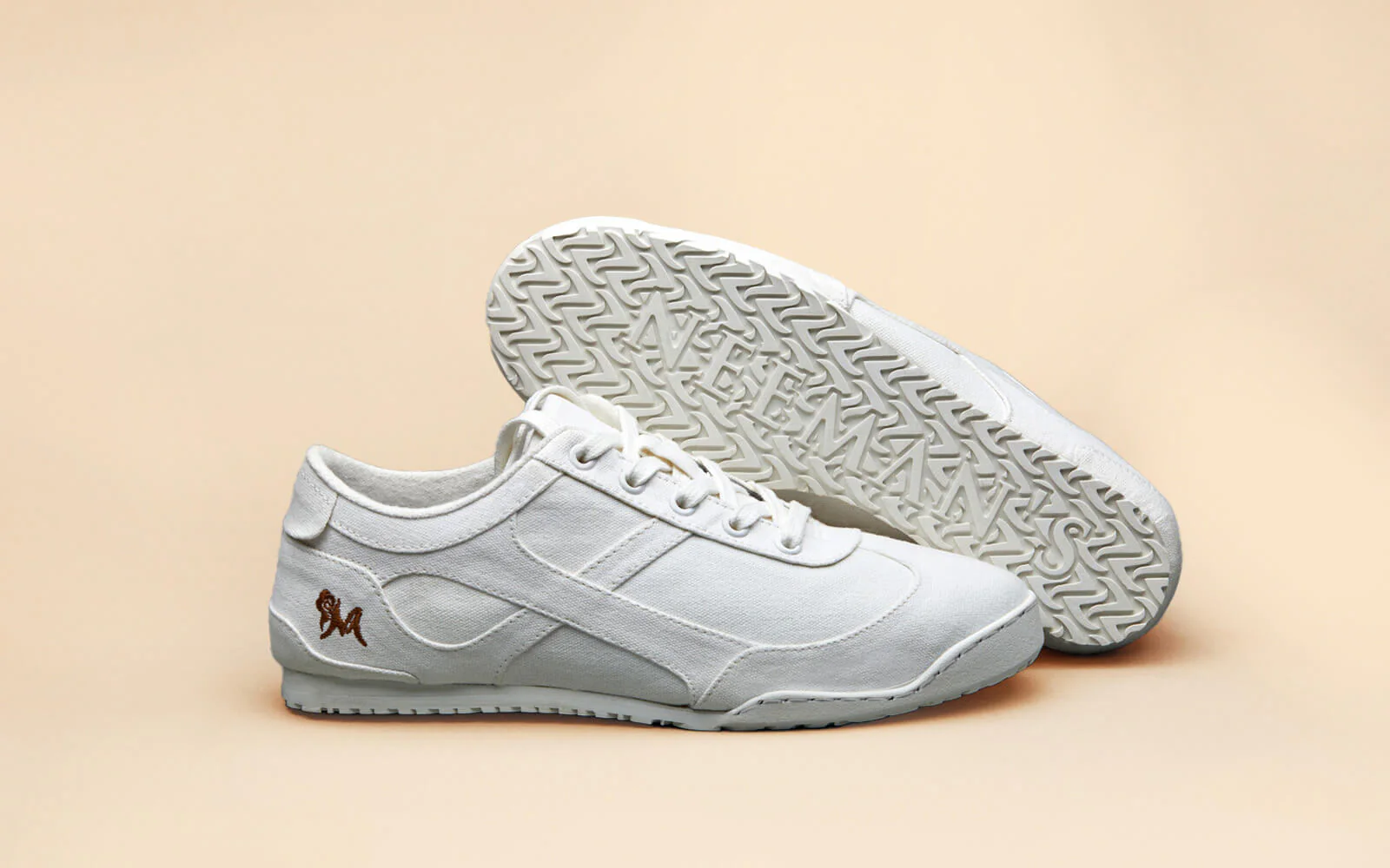 Urban Casuals : Jazz White - Image 8