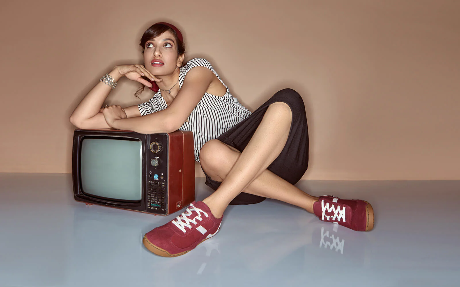 Urban Casuals : Pop Cherry - Image 10