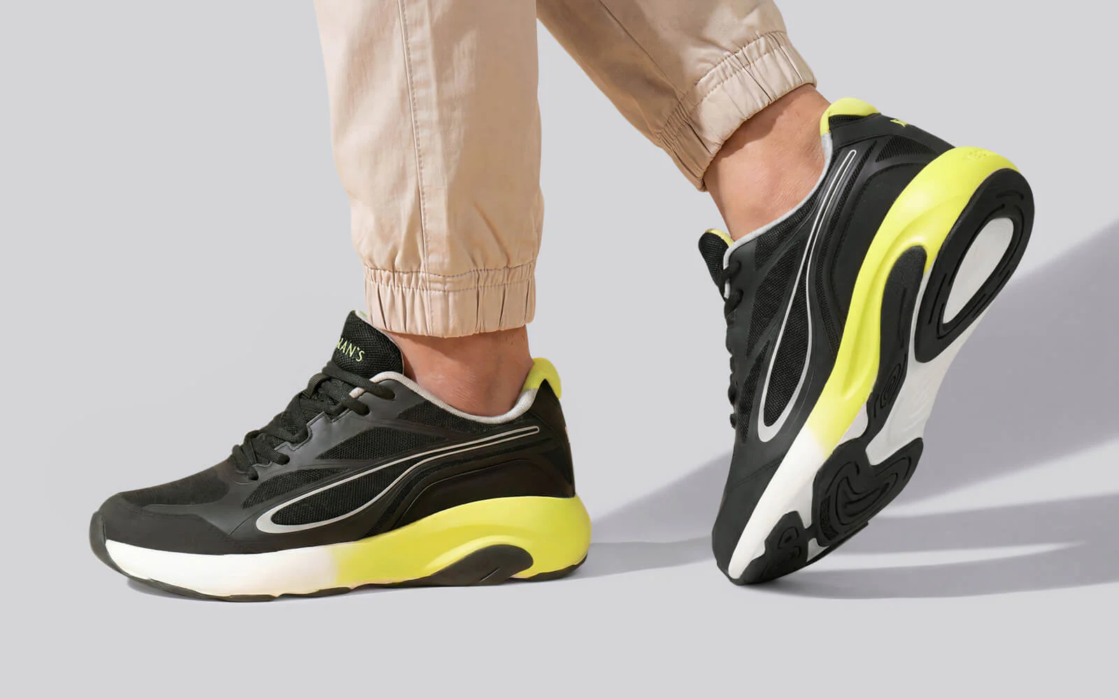 Urban Strive Sneakers For Men : Black - Image 7