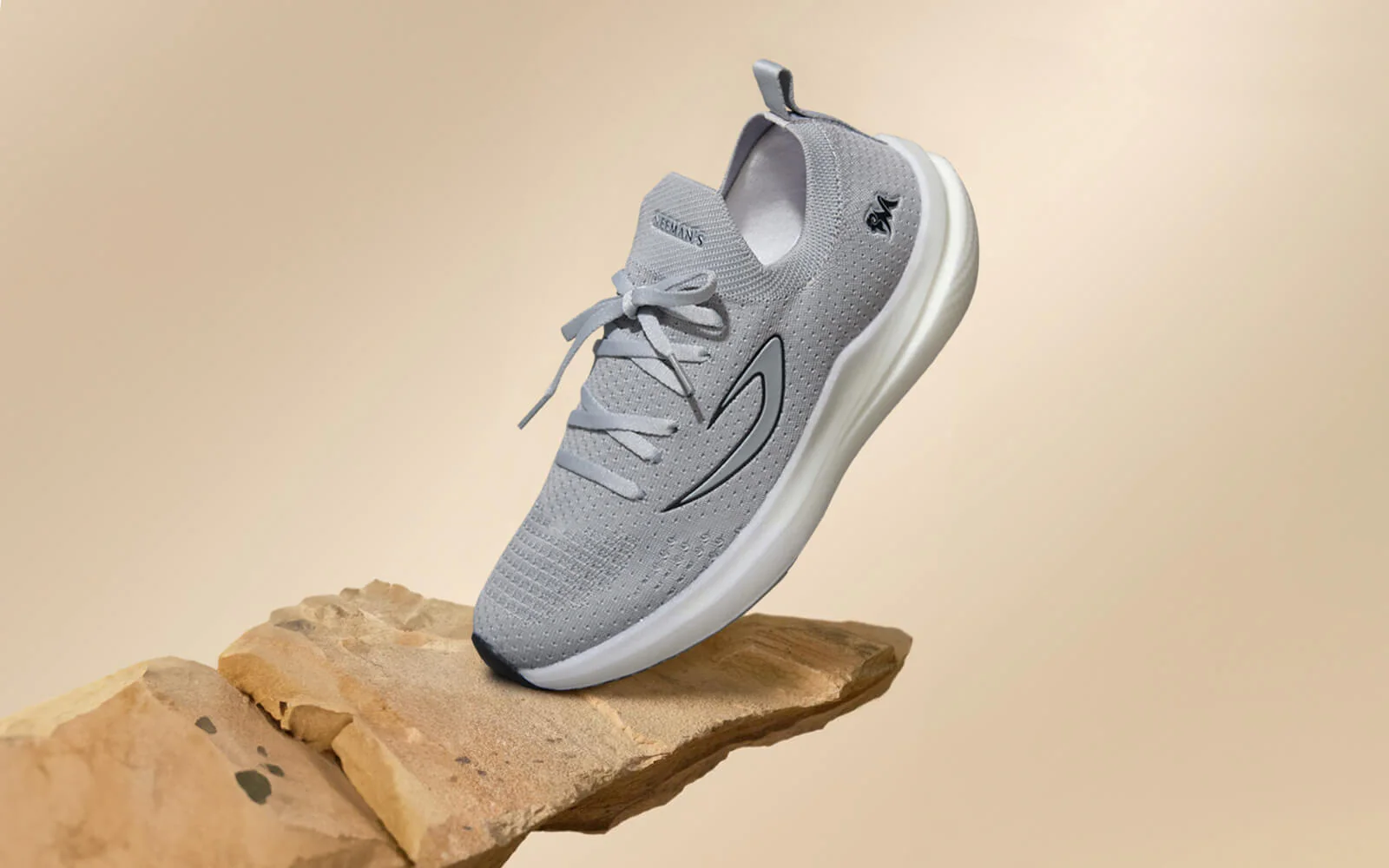 Whoosh Lite Sneakers : Grey - Image 3
