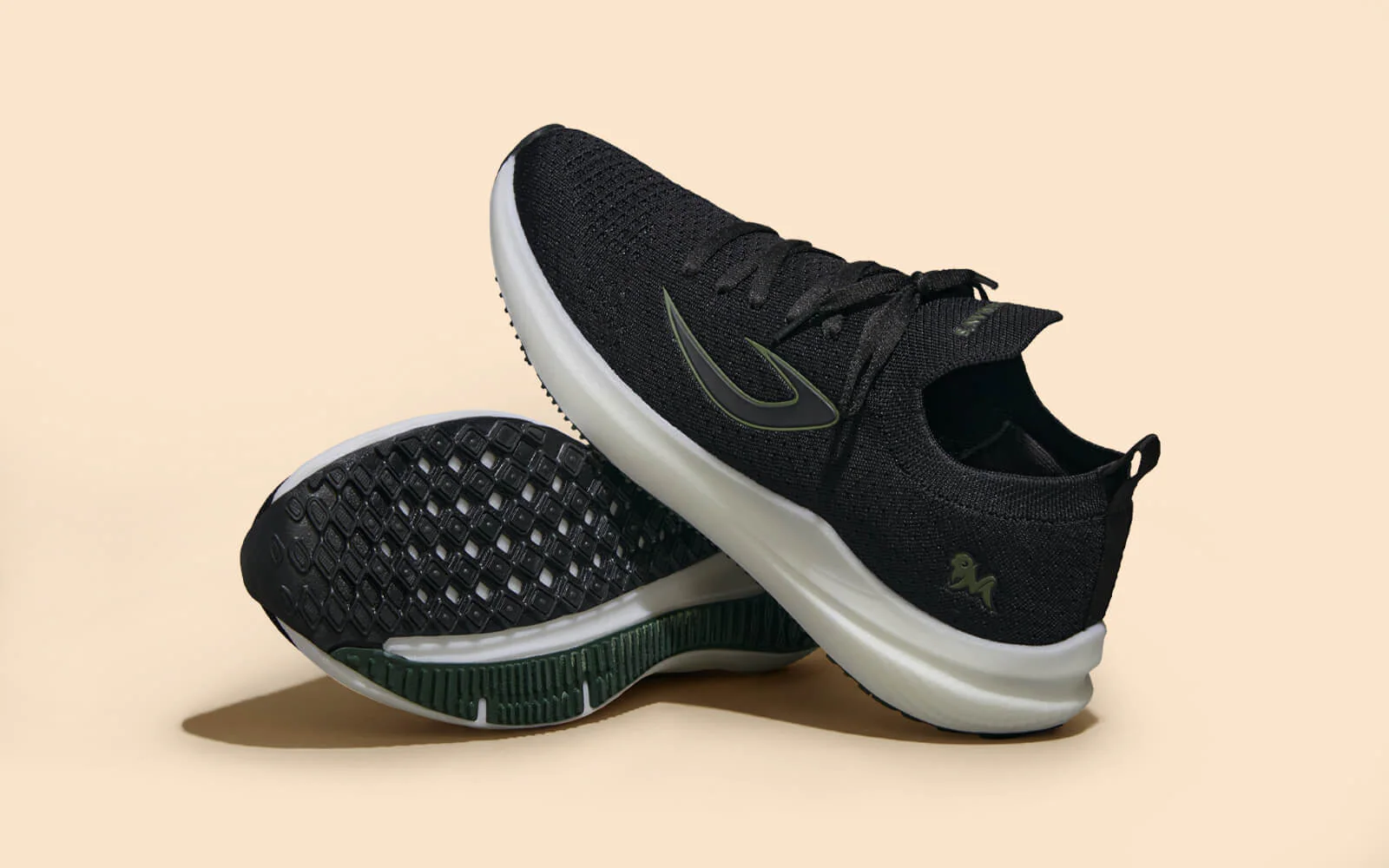 Whoosh Lite Sneakers : Black - Image 6